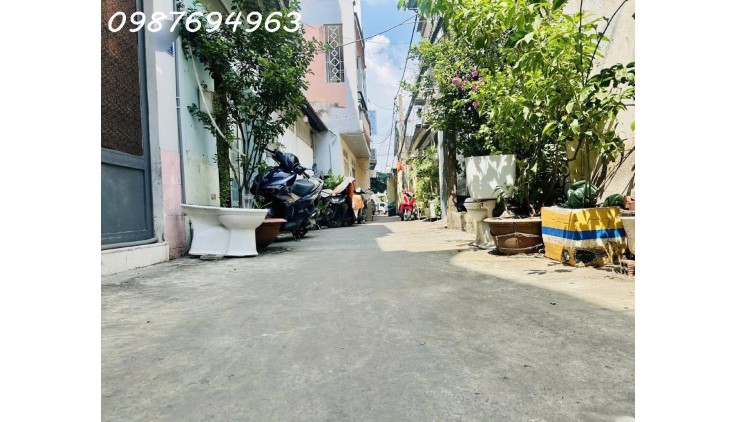 Q7 TRẦN XUÂN SOẠN 30M2 3 TẦNG GẦN MẶT TIỀN NỞ HẬU TÀI LỘC 3.xT